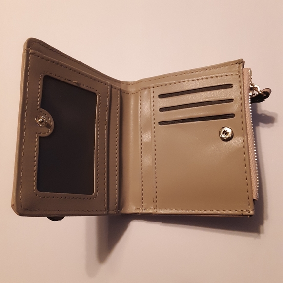LAST ONE! 🦝 Womens Wallet Leather! - Picture 7 of 7